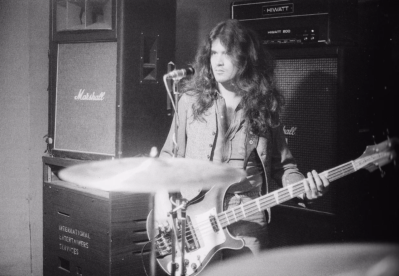 Glenn Hughes: ricorda l'incontro con Lars Ulrich a nove anni, prima di un concerto dei Deep Purple a Copenhagen