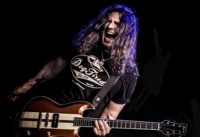 Phil X & The Drills: pubblicato il video di "I Love You On Her Lips"