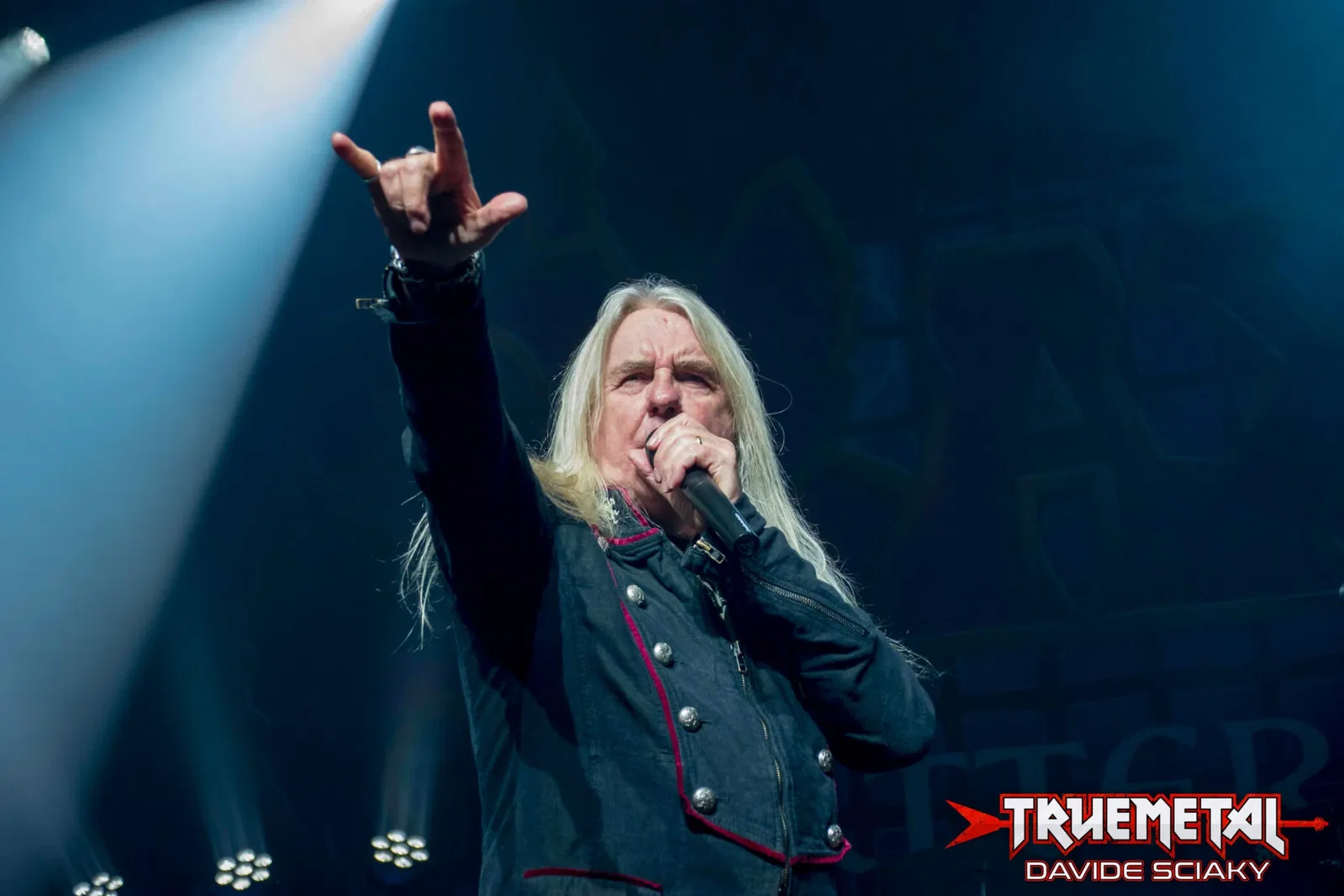 Biff Byford (Saxon): "Non ho mai fatto esercizi per la voce, sono fortunato"