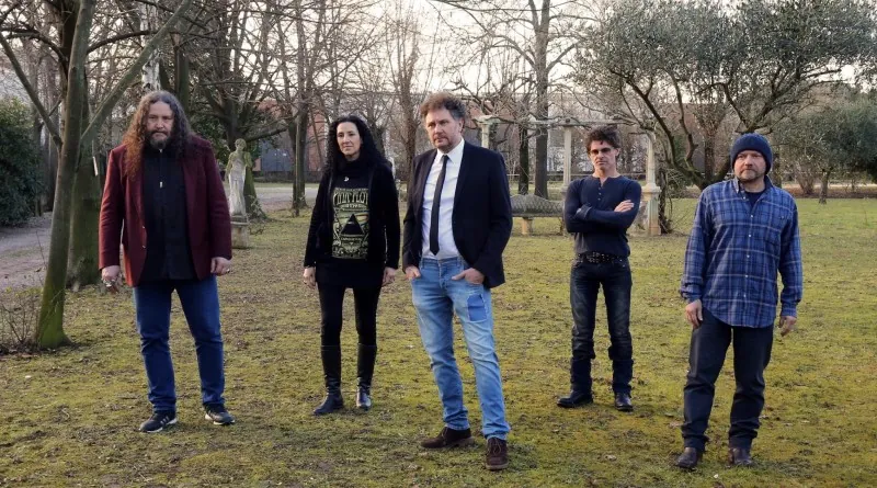 Twenty Four Hours: 'Aiutòla', il nuovo singolo, cantato in italiano, per la prima volta in 36 anni