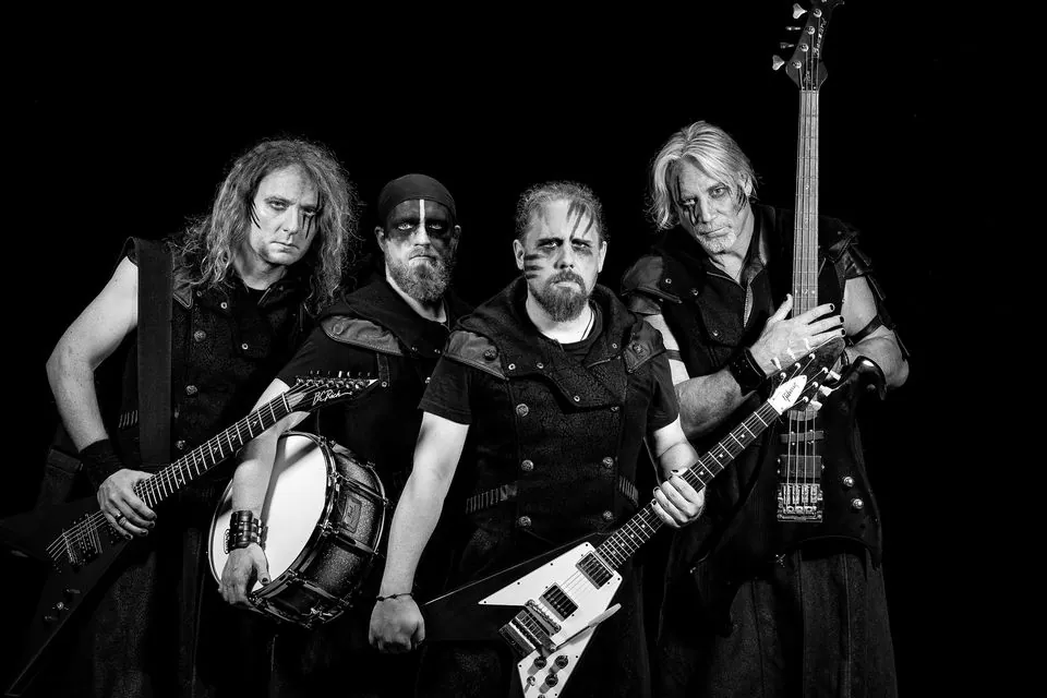 Hammer King: esce oggi il nuovo "Awaken The Thunder", il video della title-track