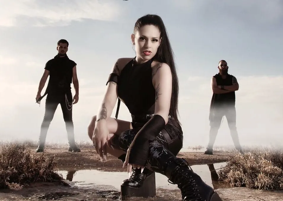 Inner Stream: il music video di 'Dance With Shades' dal nuovo disco "Stain the Sea"