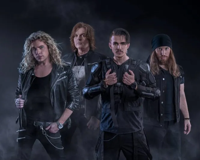 Crowne: nuovo album il prossimo mese, il video di 'In The Name Of The Fallen'