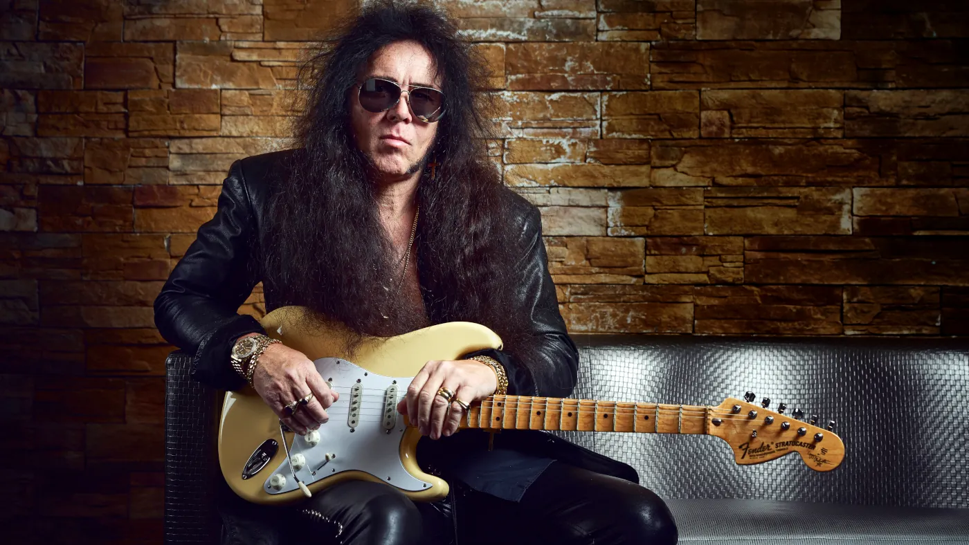 Fender Guitars: Yngwie Malmsteen protagonista del video "Strat Sessions - Year Of The Strat"