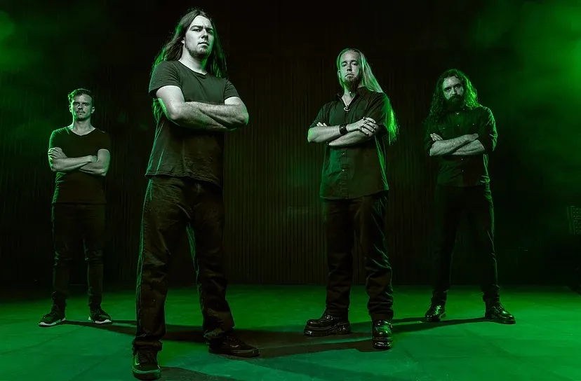 Fractal Universe: online un playthrough di chitarra e sax di 'Withering Snowdrops'