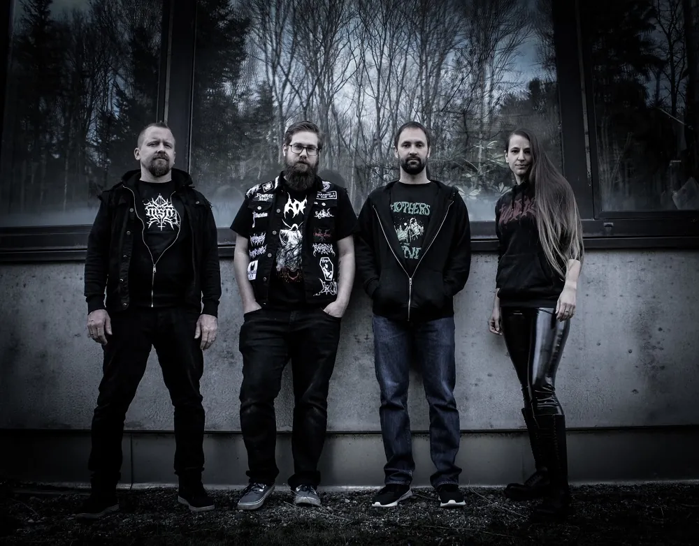 Funeral Pile: ecco il lyric video di 'Food for the Flies'