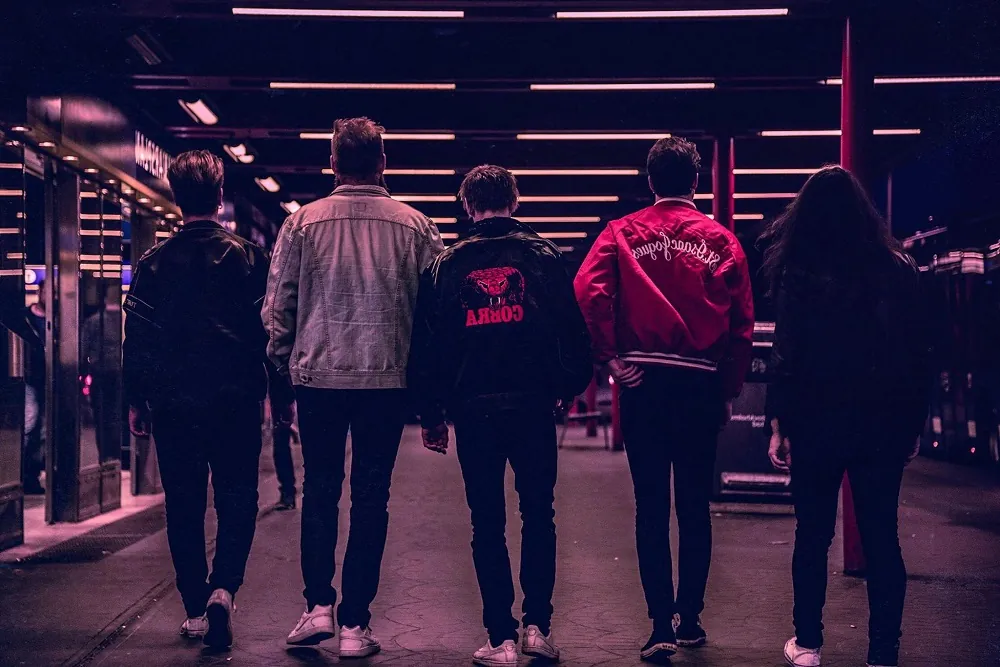 Houston: ascolta 'Storyteller' dal nuovo LP per la band svedese