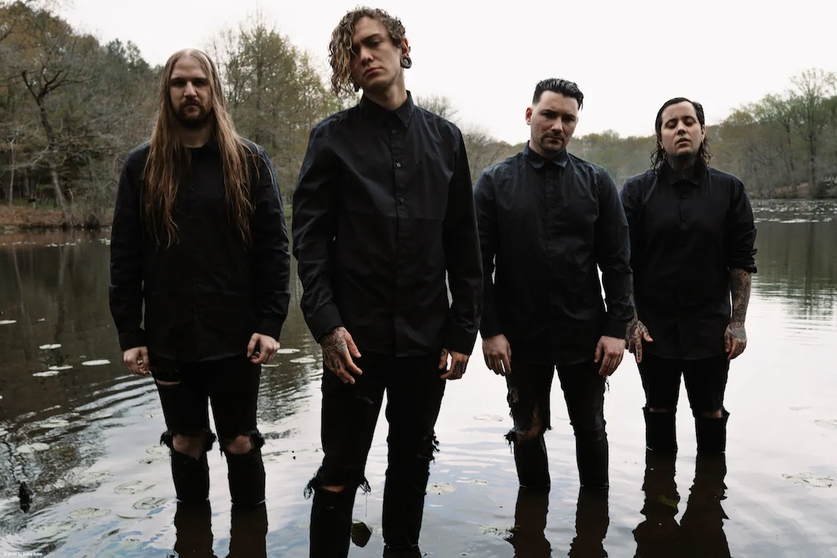 Lorna Shore: il video del nuovo singolo 'Into The Earth'