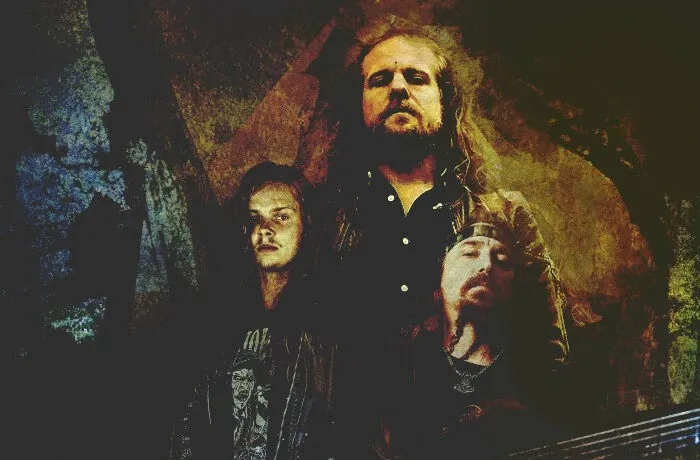 Mother Of All (con Steve Di Giorgio): il band playthrough video di 'Autumn'