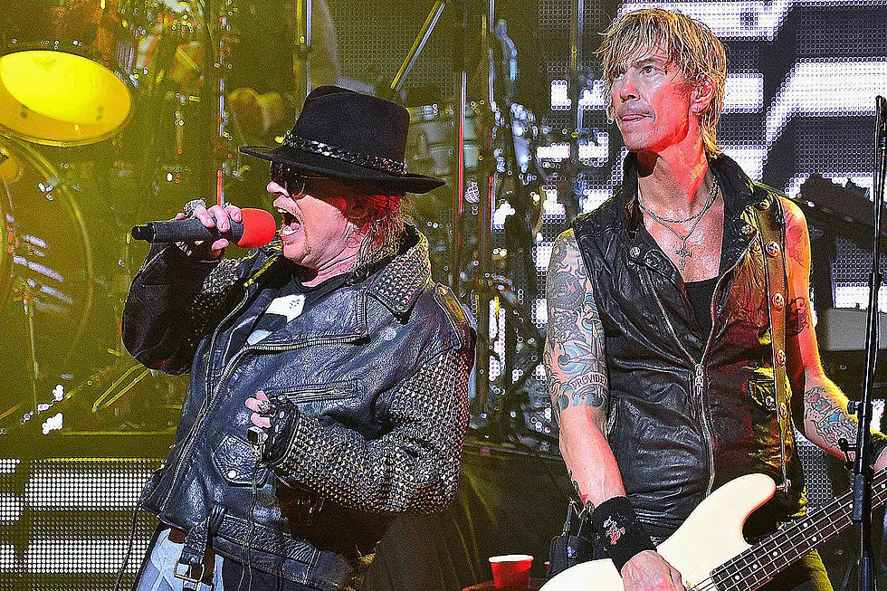 Guns N' Roses: un'intossicazione alimentare avrebbe pregiudicato le performance dal vivo di Axl Rose