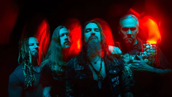 Machine Head: Robb Flynn e Jared MacEachern omaggiano i Metallica, guarda il video
