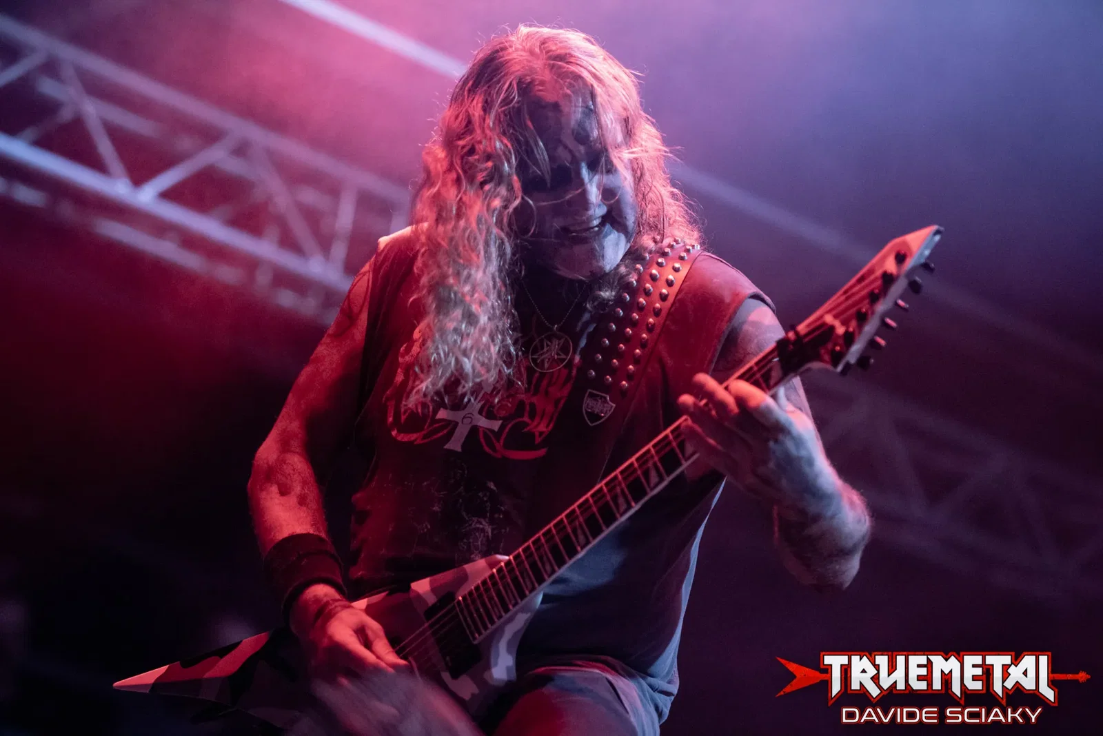 Marduk: Morgan, "Appena abbiamo visto il video abbiamo deciso di cacciare Joel Lindholm"