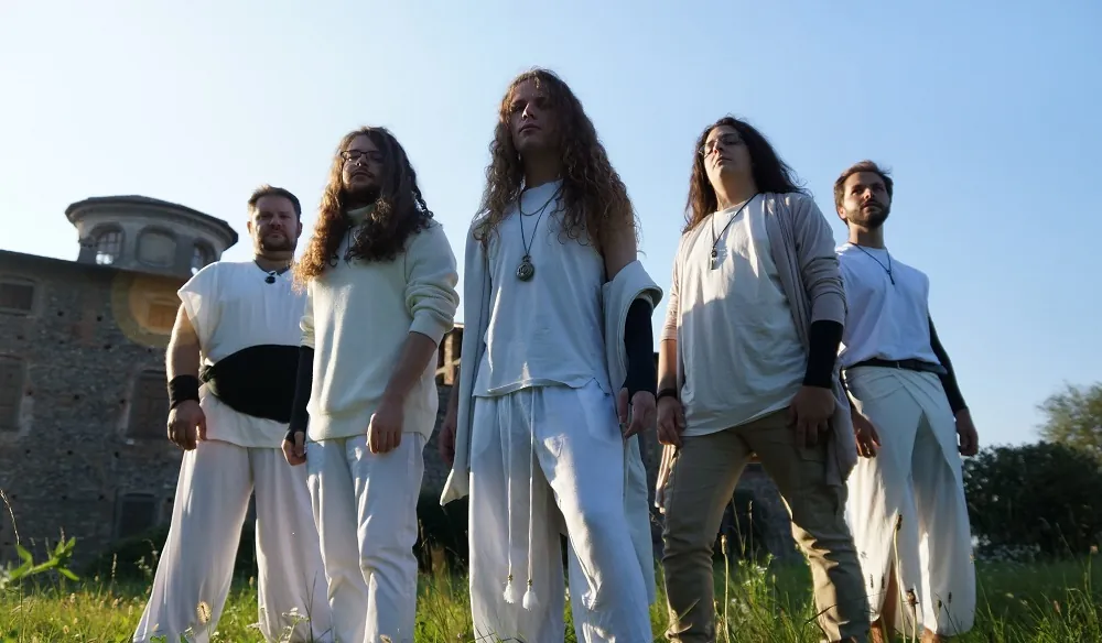 Beriedir: guarda il videoclip di 'At Candle Light'