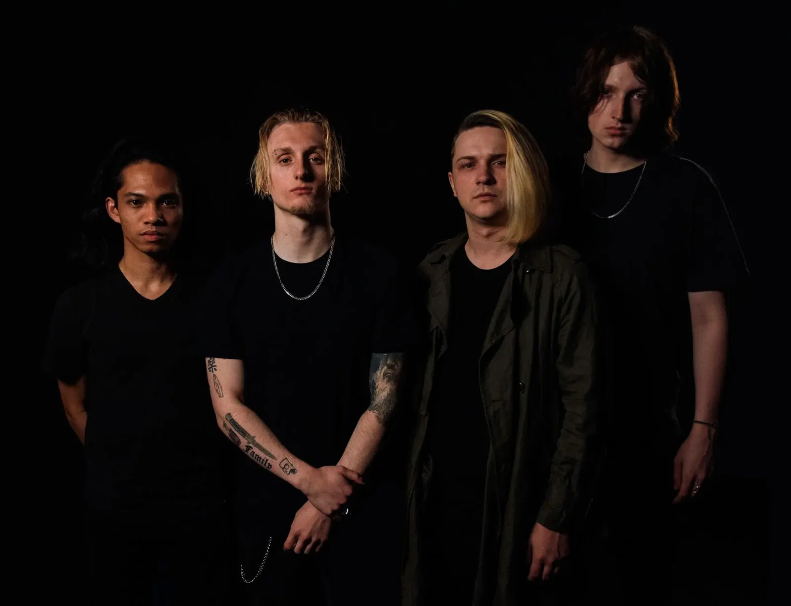 Love Ghost: pubblicato il video del nuovo singolo 'King of Loneliness'