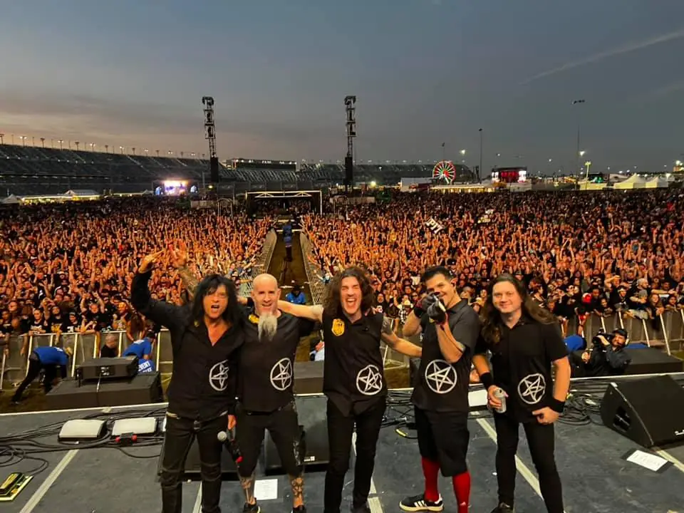 Anthrax: Frank Bello, 'Sapevamo già che "Among the Living" era un album fottutamente speciale'