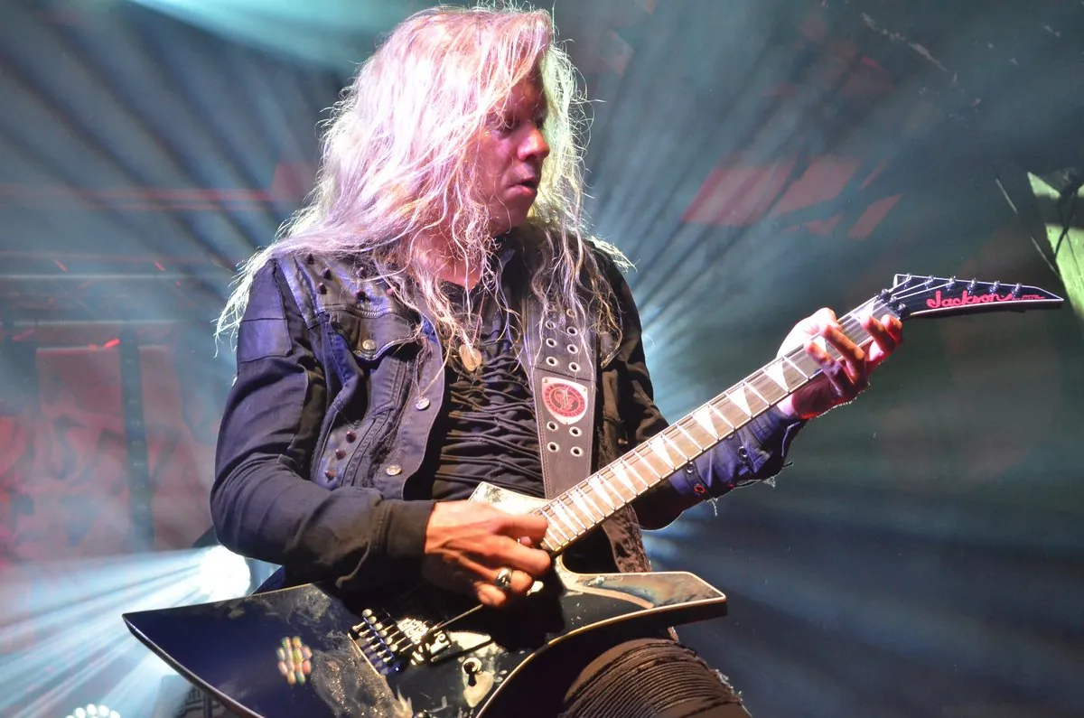 Jackson Guitars: Jell Loomis e la sua nuova chitarra Pro Series Soloist SL7