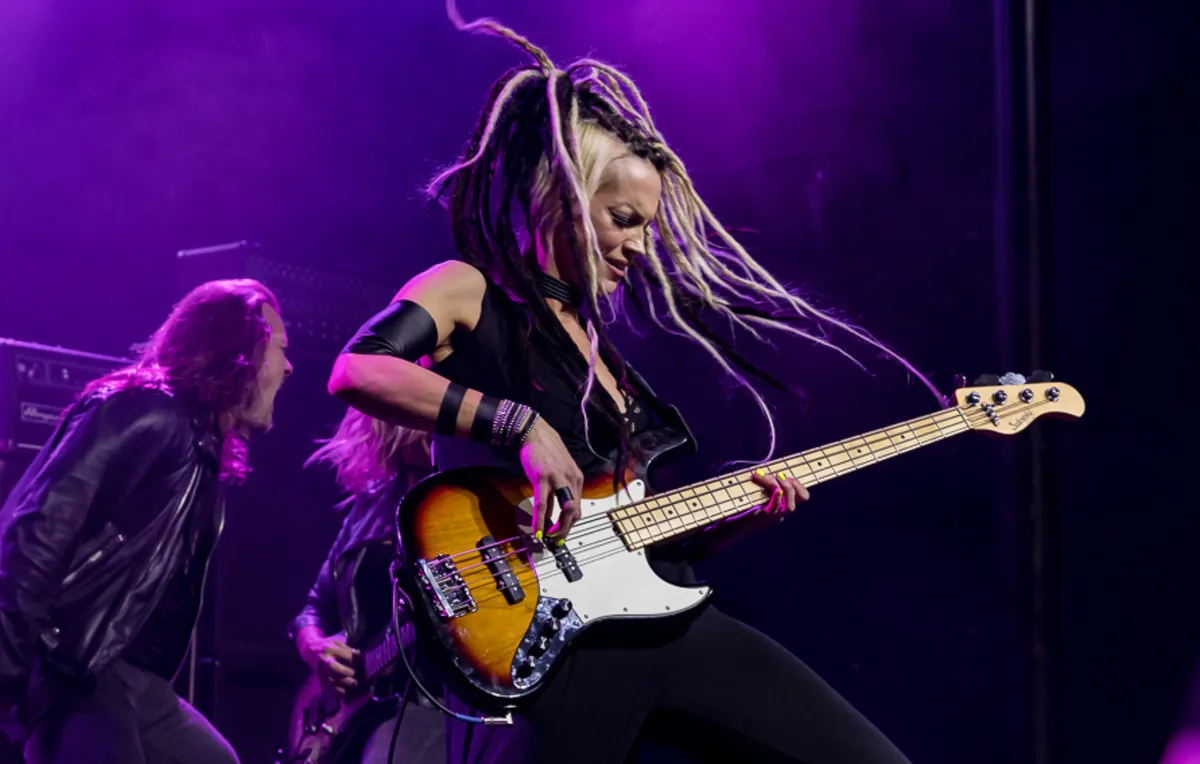 Whitesnake: annunciano la nuova bassista, sarà Tanya O'Callaghan