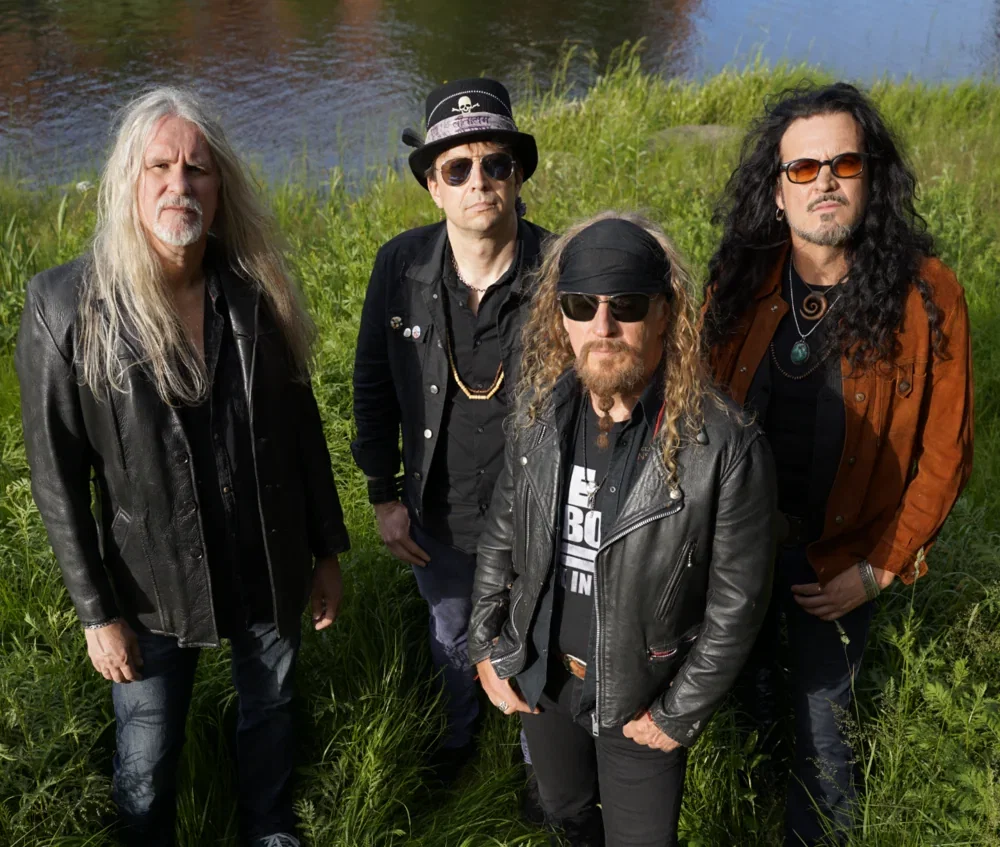 The Quill: la cover di 'Where Eagles Dare' degli Iron Maiden