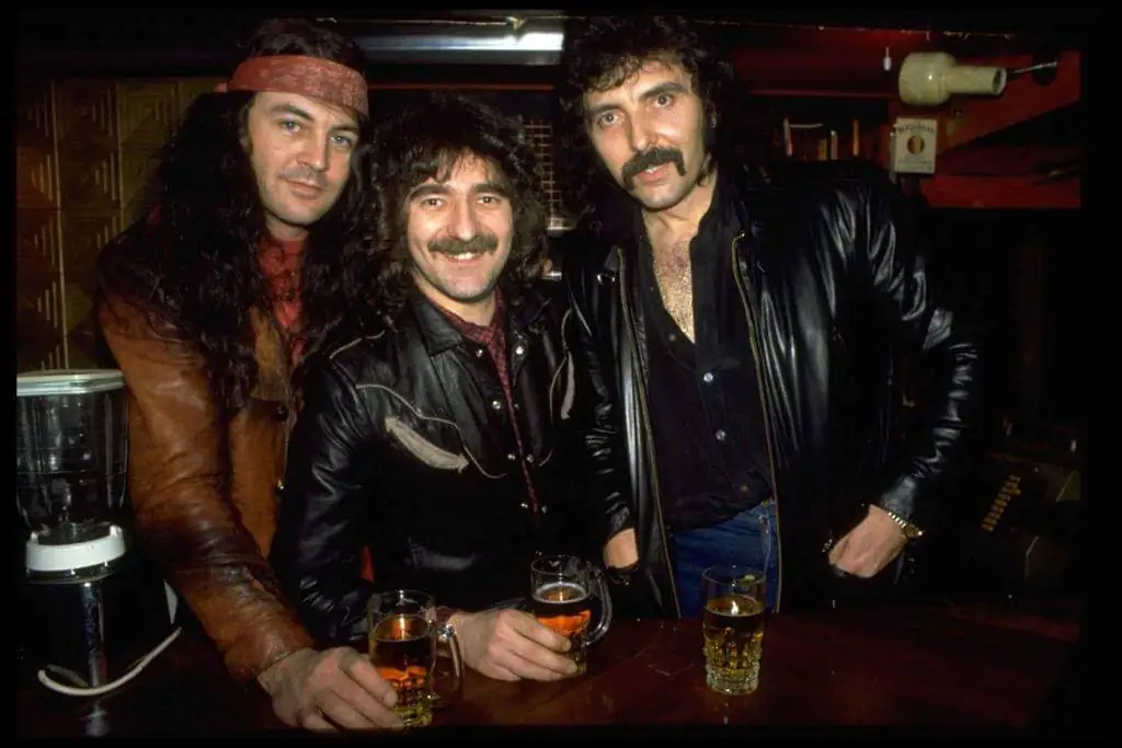 Tony Iommi: "Il remix di "Born Again"? Sì, abbiamo intenzione di provarci"