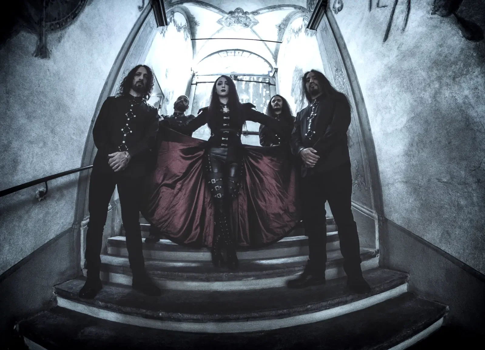 False Memories: il video dal vivo integrale del nuovo EP "Live Until The Twilight"