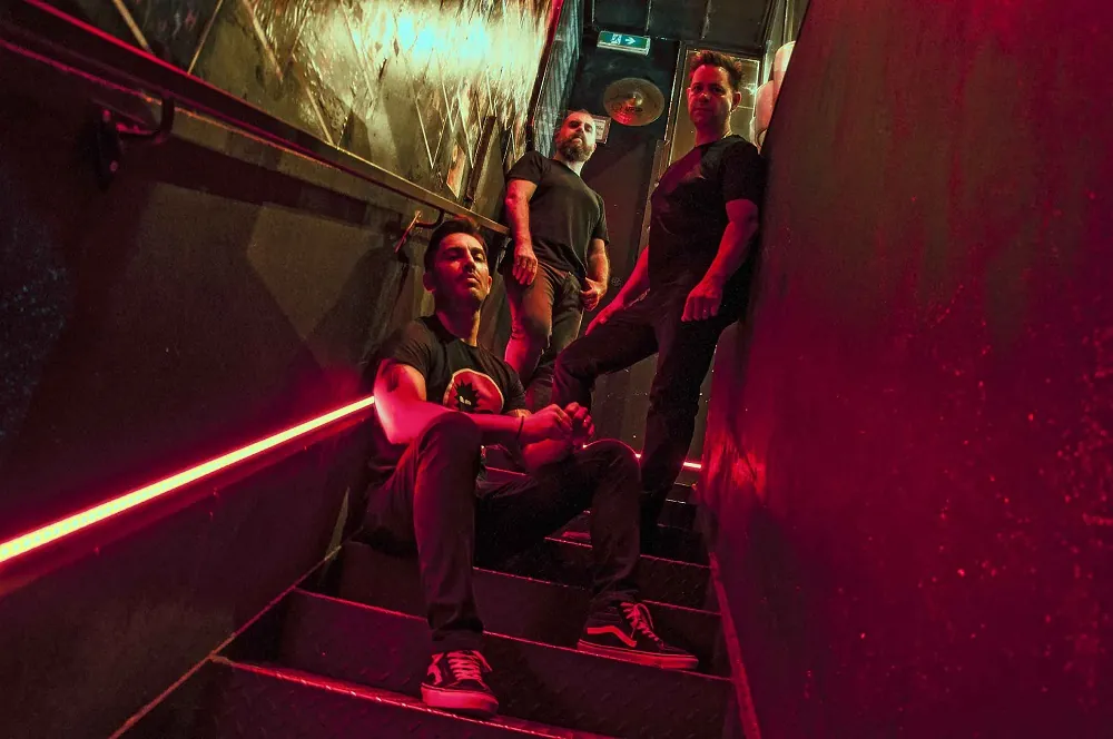 Mastro: il videoclip di 'Friends'