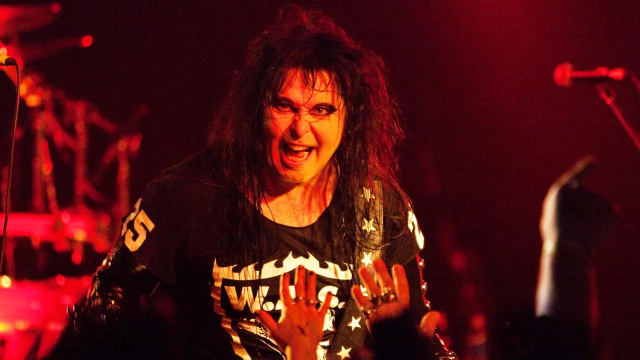 W.A.S.P.: primo concerto dopo l'operazione di Blackie Lawless, guarda il video
