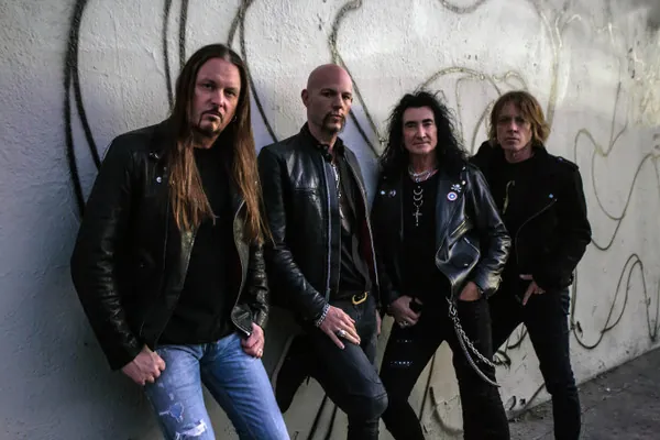 Black Swan (Robin McAuley, Reb Beach, Jeff Pilson, Matt Starr): ascolta la nuova canzone 'Generation Mind'