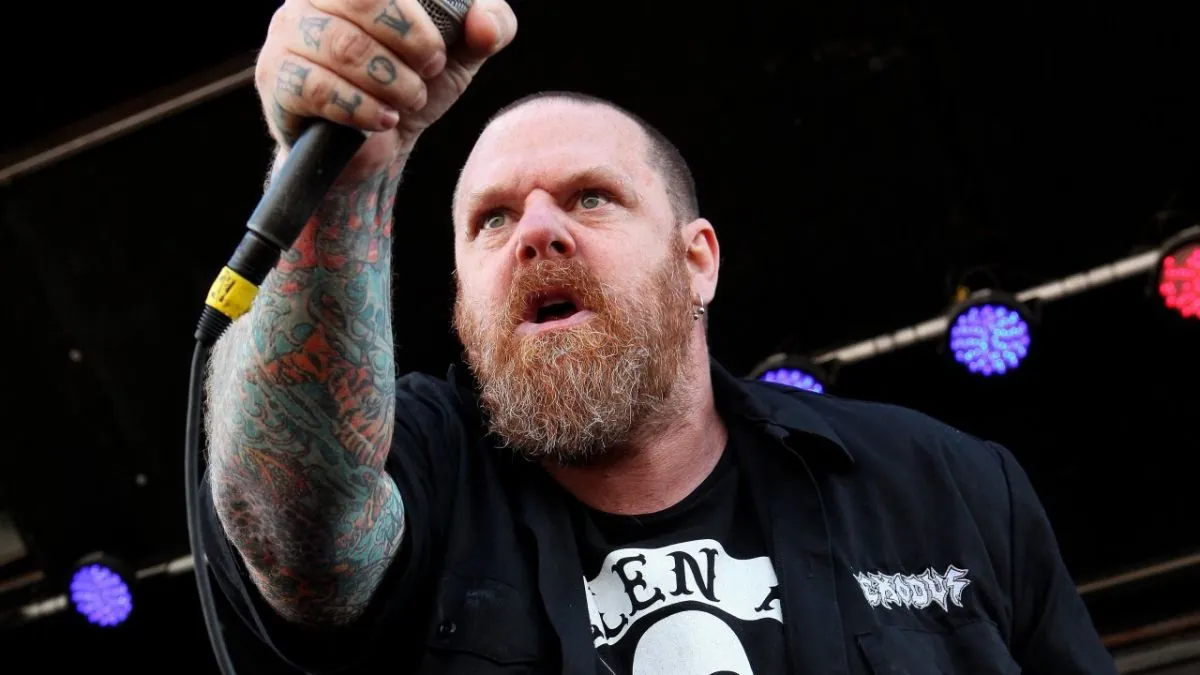 Exodus: Rob Dukes torna sul palco con la band per 'The Toxic Waltz'