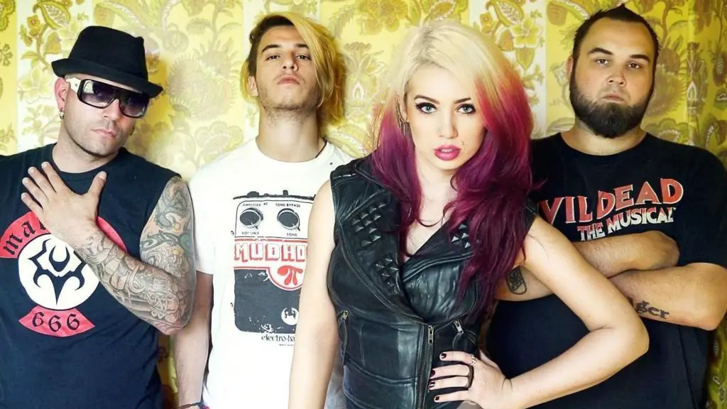 Sumo Cyco: il live in studio di 'This Dance Is Doomed'