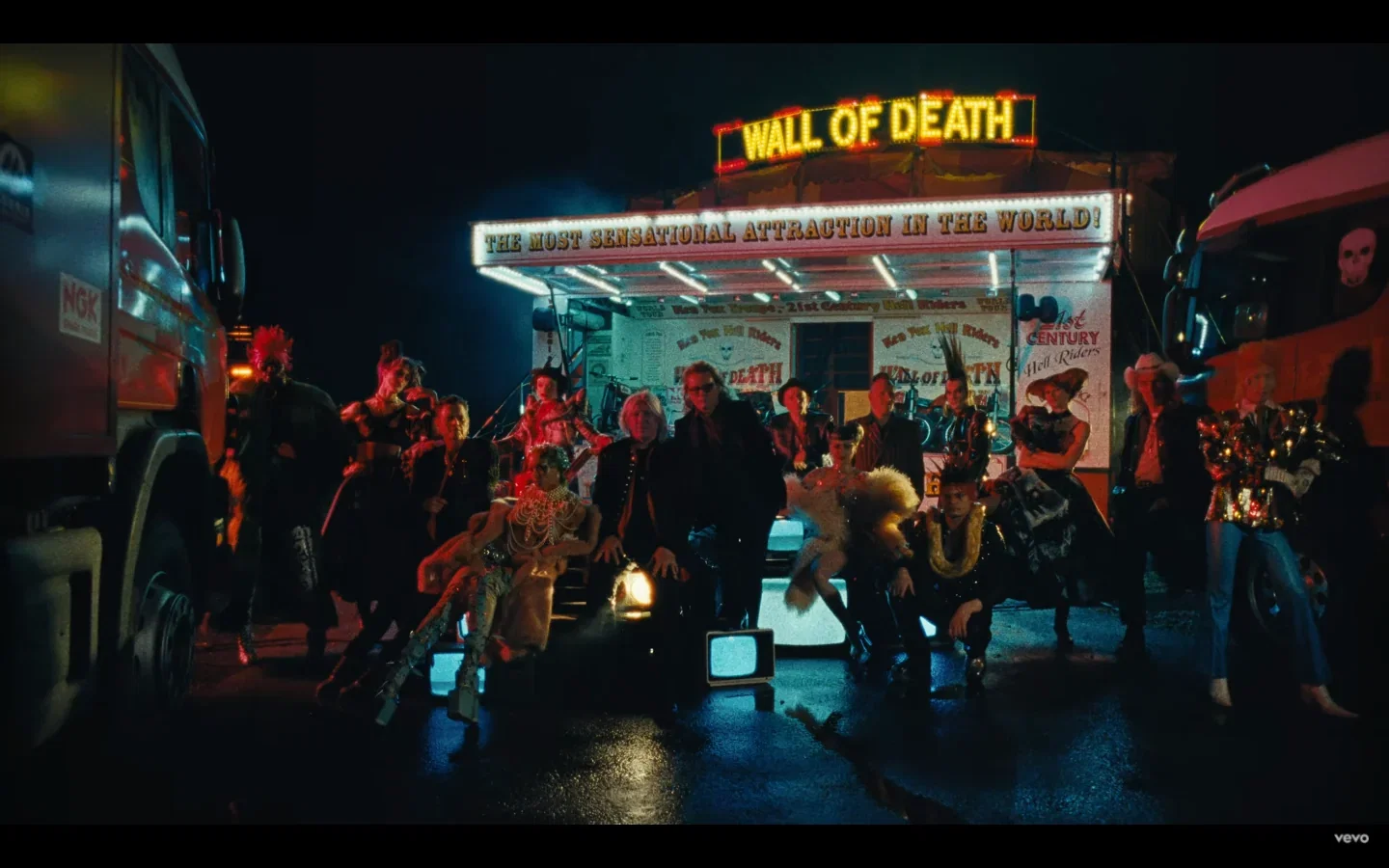 Def Leppard: il video ufficiale di 'Kick'