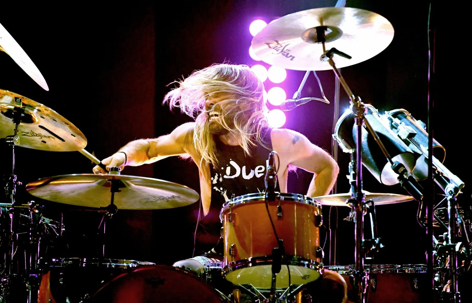 Foo Fighters: ai concerti in tributo a Taylor Hawkins membri di Rush, Nirvana, Led Zeppelin, Queen e altri