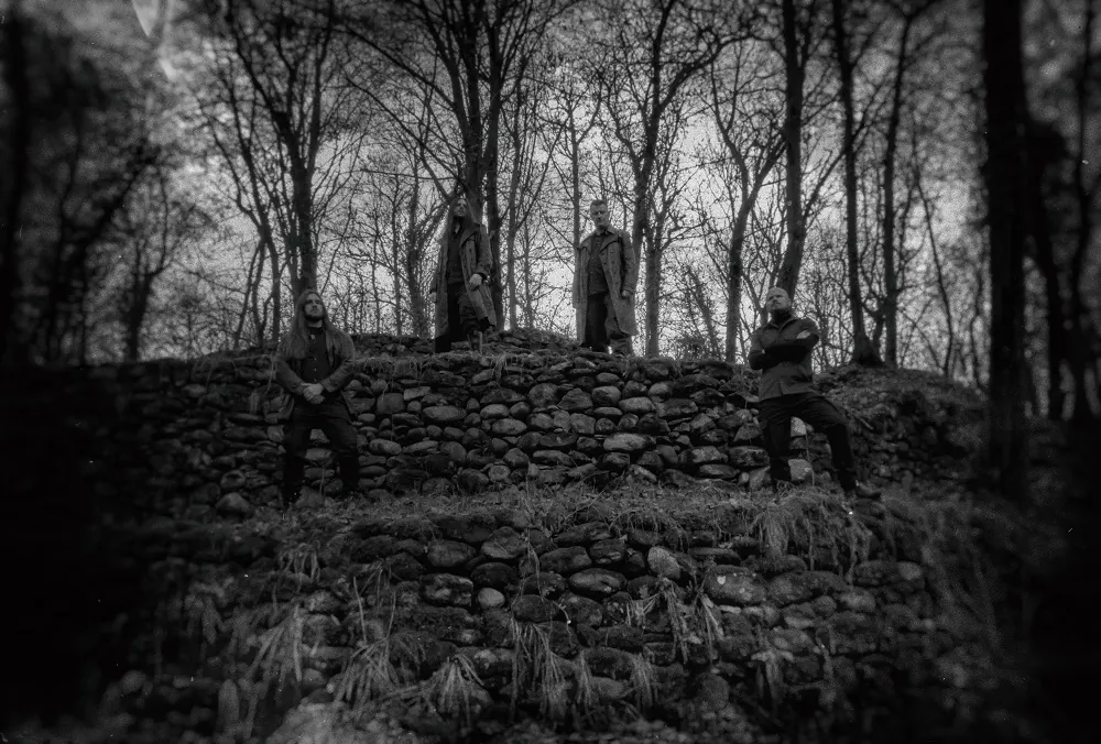 Comando Praetorio: ascolta il nuovo EP "Sovvertire la Tirannia della Luce"