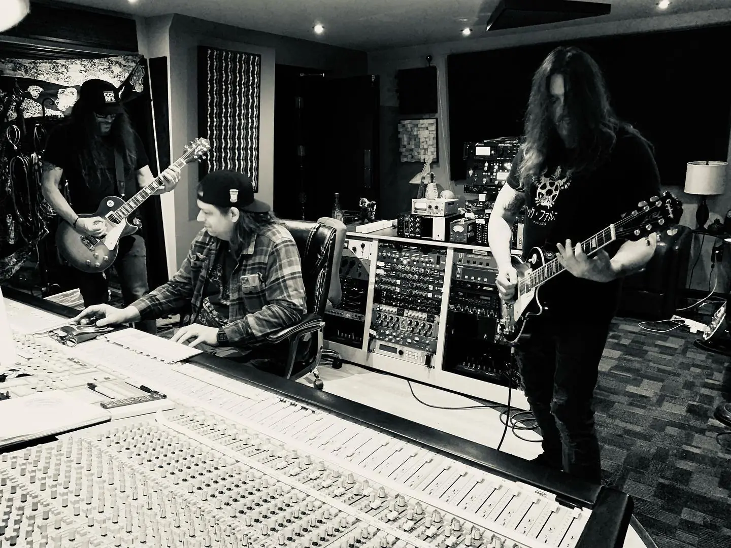 Skid Row: ecco la title-track del nuovo album "The Gang’s All Here"