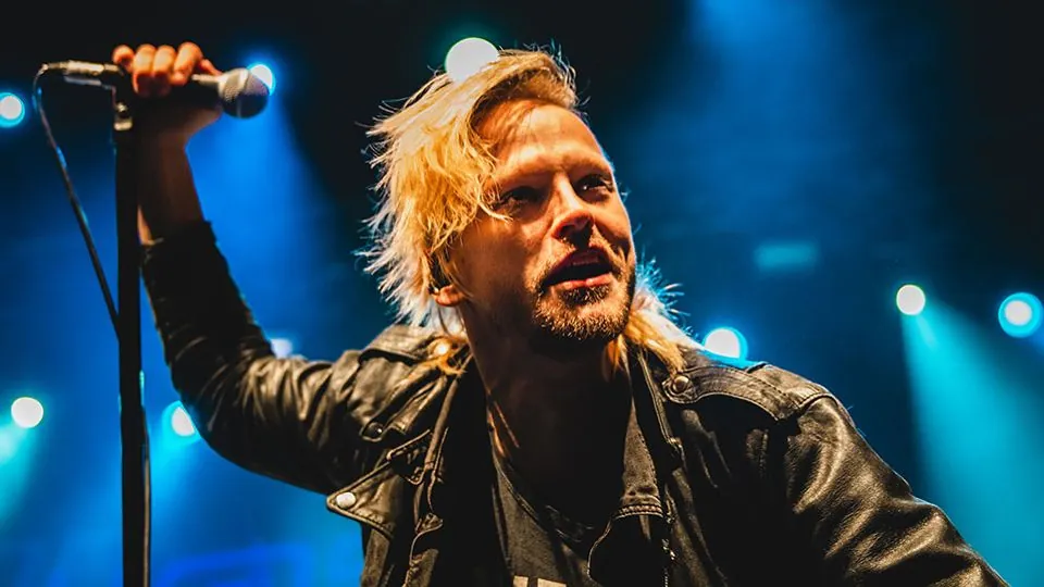Erik Grönwall: condiviso il video live di "Save Me" realizzato durante i concerti sold-out di Stoccolma