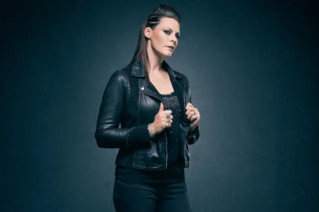 Nightwish: Floor Jansen pubblica il video del singolo "Run"