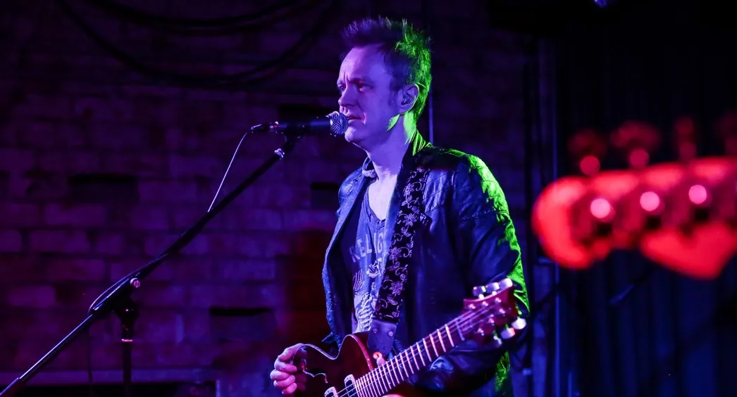 Simon McBride: guarda il video live di 'Just Takes Time'