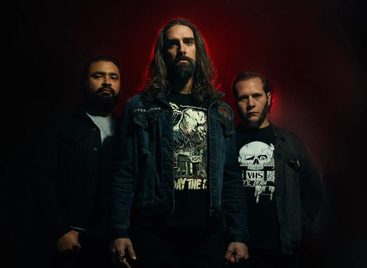 Spirit Adrift: ascolta la nuova 'Mass Formation Psychosis'