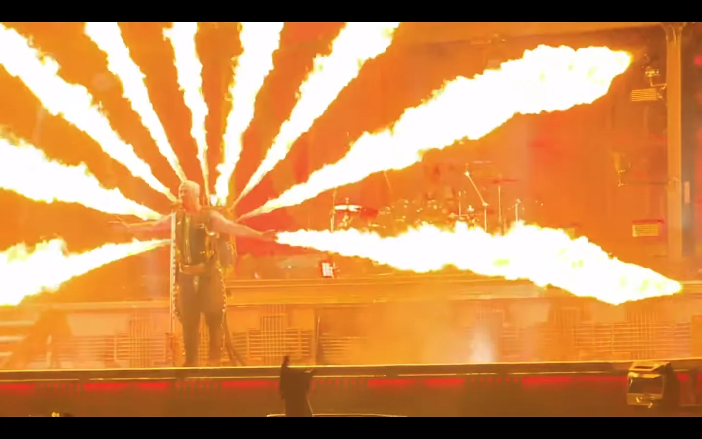 Rammstein: setlist e video della prima data del tour europeo