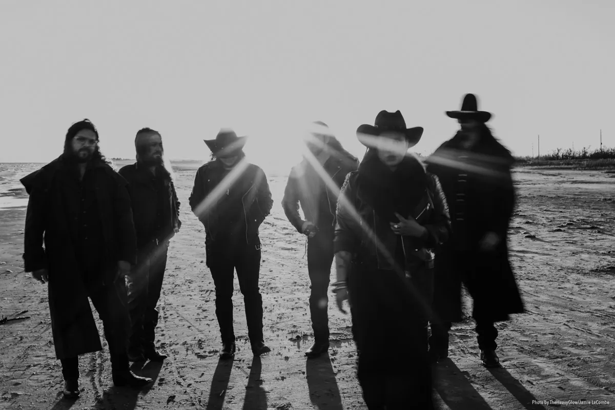 Oceans Of Slumber: ascolta il secondo singolo estratto dal nuovo album "Starlight and Ash"