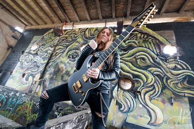 Andy Martongelli (Ellefson / Arthemis): pubblica il nuovo video di "Army Of Darkness"