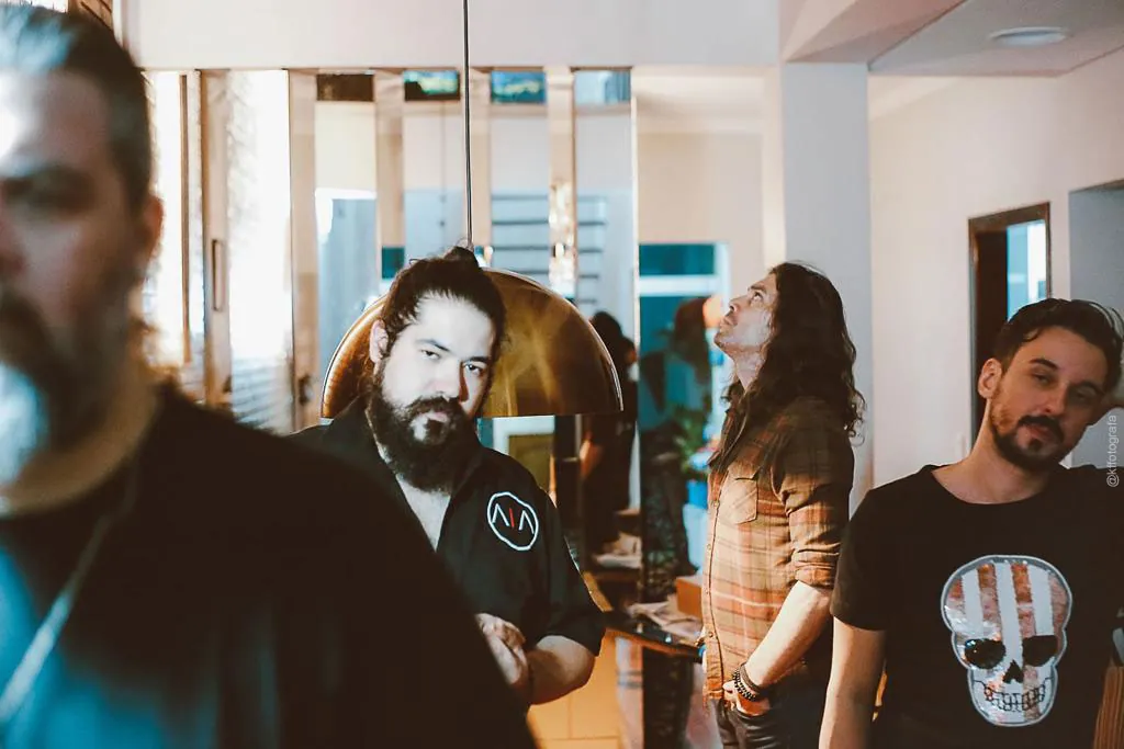 All Is Allowed: pubblicato "Just Keep Walking", EP che mescola stoner sabbatico e alternative metal