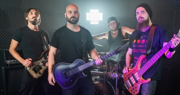 Disrooted: tornano a pestare duro con il nuovo singolo 'Dust and Demise'
