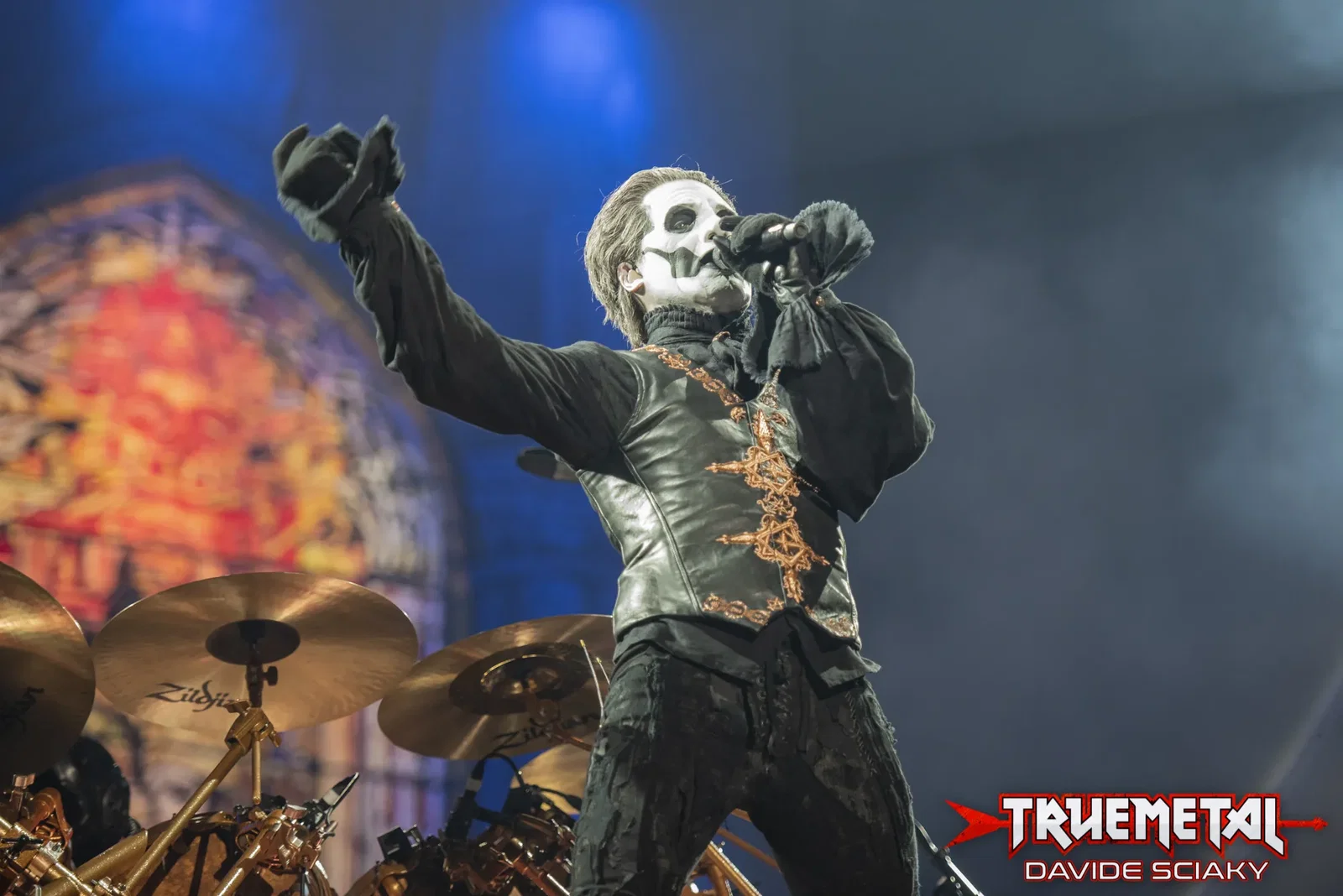 Ghost: vincono il primo American Music Award con "Impera"