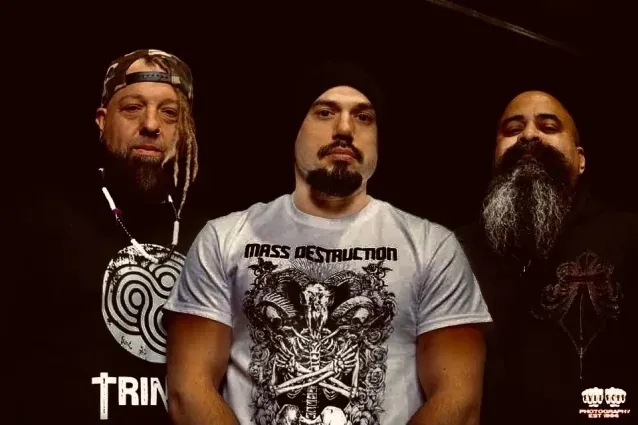 Hail The Horns (Fear Factory, Soulfly) guarda il lyric video del nuovo singolo 'H.T.H.'