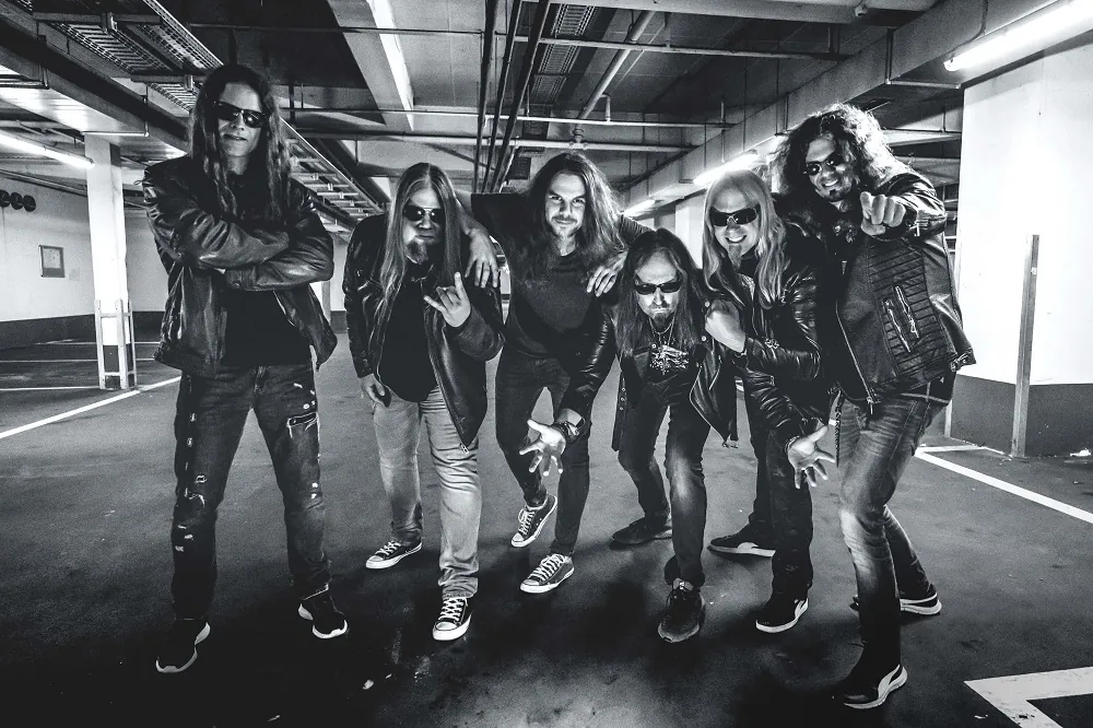 Mob Rules: in occasione dell'anniversaro della sua morte, ecco la cover di DIO di 'Sacred Heart'