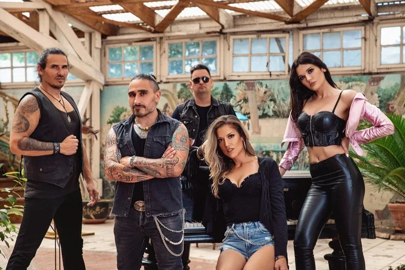 The Big Deal: guarda il video di 'Intuition' (TNT cover)