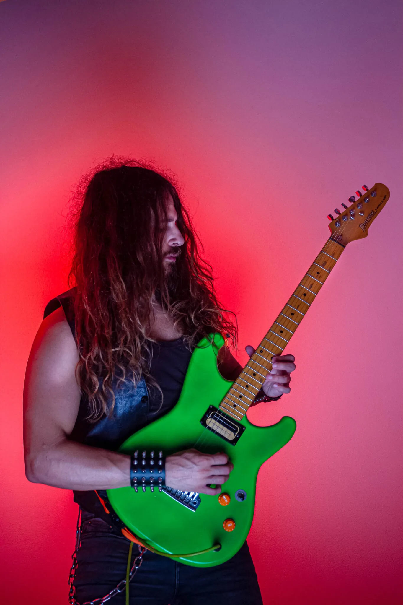 White Skull: nuovo progetto solista per Valentino Francavilla, guarda il video di 'Midnight Shred'