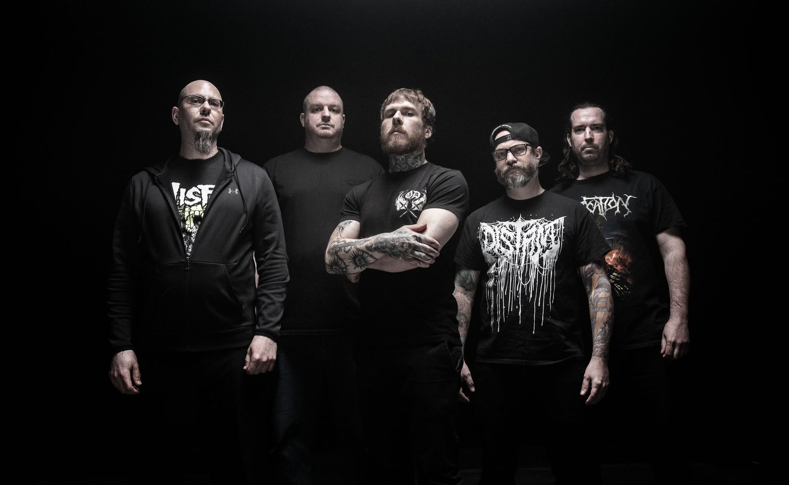 Eaten By Sharks: il lyric video di 'Shallow Water', tutto sul nuovo LP