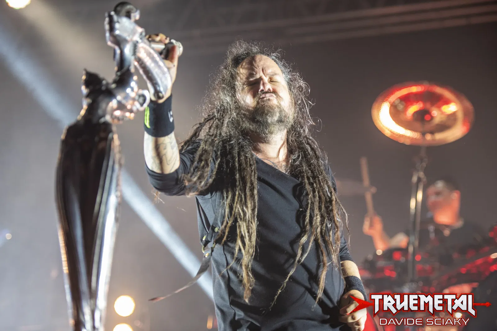 Korn: condiviso a sorpresa un nuovo brano, "Reward The Scars"