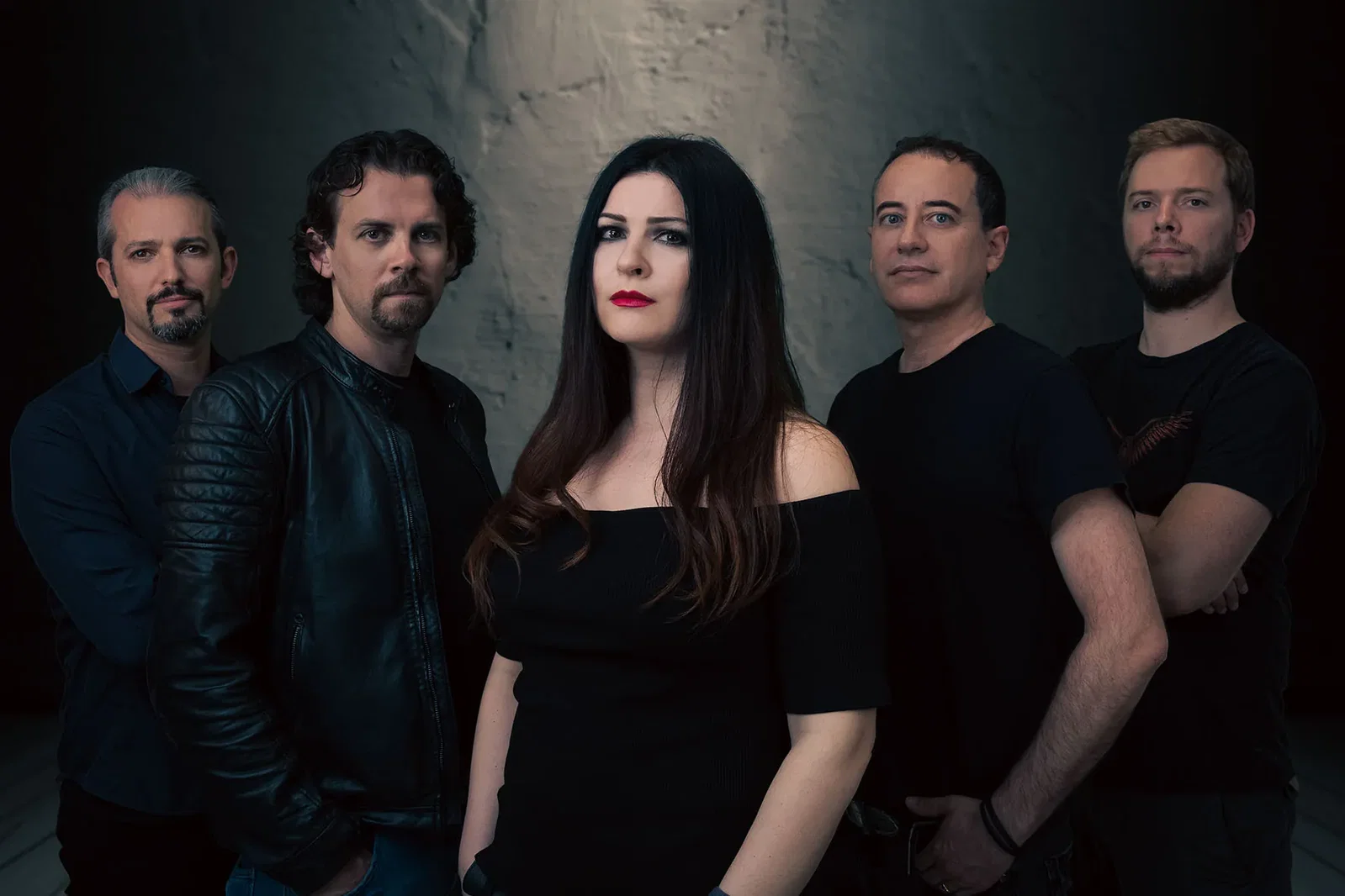 Mindivide: in anteprima streaming il debut album "Fragments"